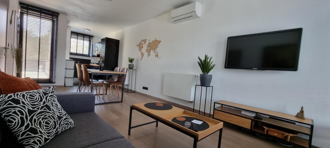 Casa Del Bosque Διαμέρισμα Maasmechelen Εξωτερικό φωτογραφία